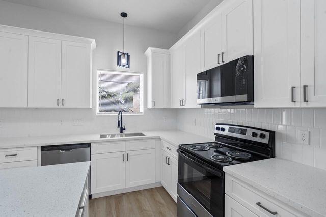 9725 Kerr Street A, Houston, TX 77029