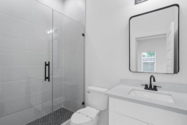 9725 Kerr Street A, Houston, TX 77029