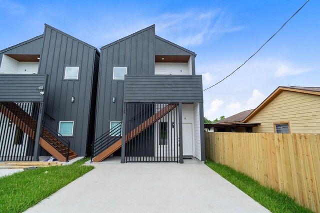 9725 Kerr Street A, Houston, TX 77029
