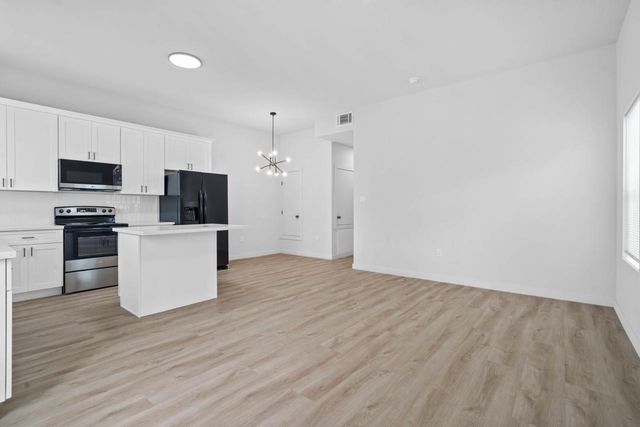 9725 Kerr Street A, Houston, TX 77029