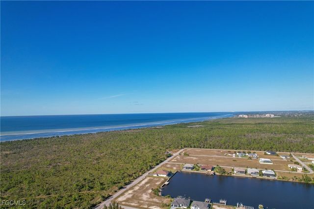 3825 NW 38th AVE, Cape Coral, FL 33993