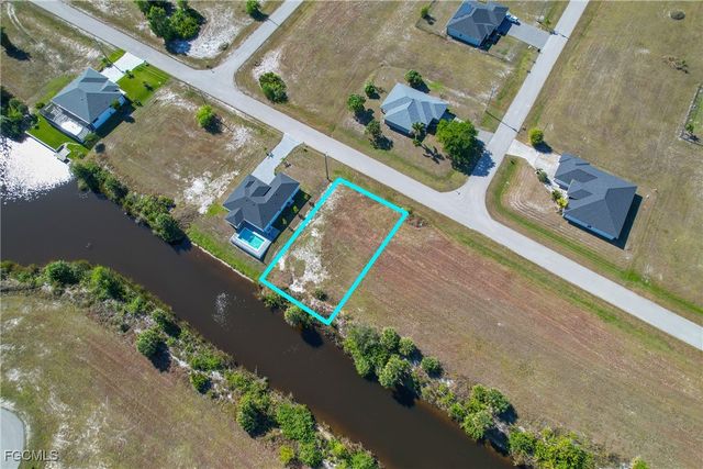 3825 NW 38th AVE, Cape Coral, FL 33993