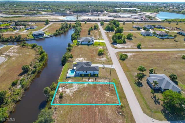 3825 NW 38th AVE, Cape Coral, FL 33993