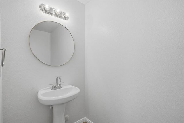 12704 Saint Thomas DR, Del Valle, TX 78617