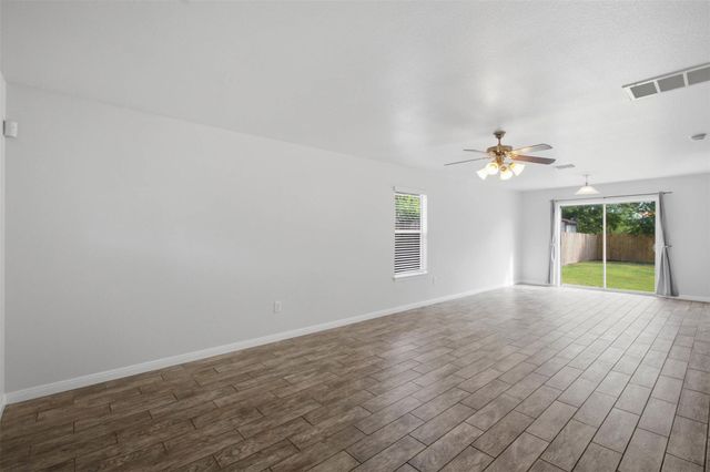 12704 Saint Thomas DR, Del Valle, TX 78617