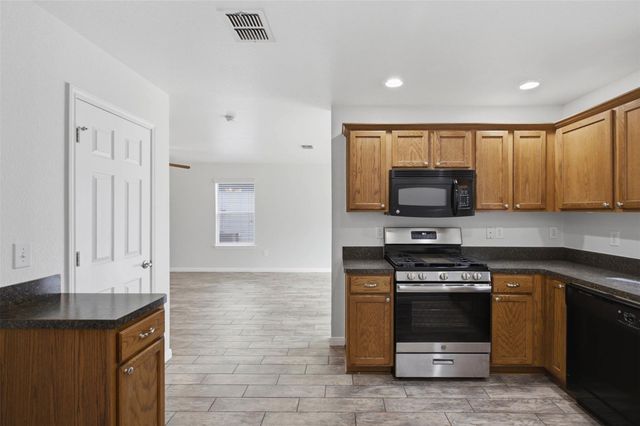 12704 Saint Thomas DR, Del Valle, TX 78617