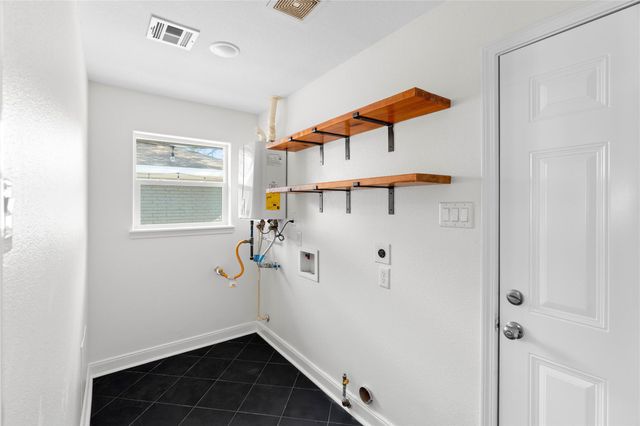 5515 Warm Springs Road, Houston, TX 77035