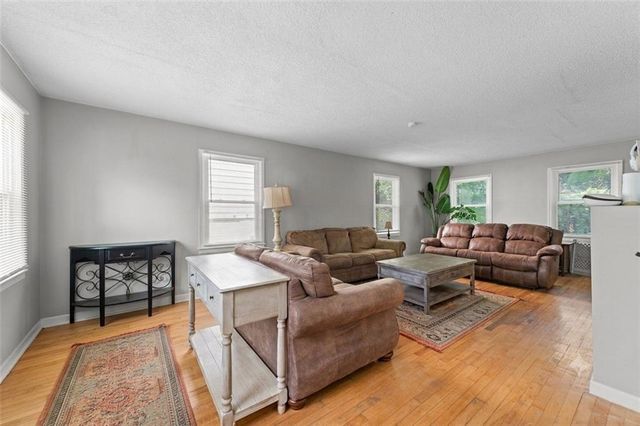 4645 Benton Boulevard, Kansas City, MO 64130