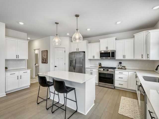 9566 Jada Way, Elko New Market, MN 55020