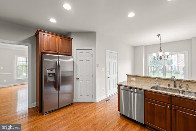 42956 CHANCERY TER, Ashburn, VA 20148