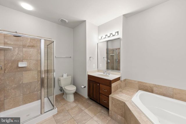 42956 CHANCERY TER, Ashburn, VA 20148