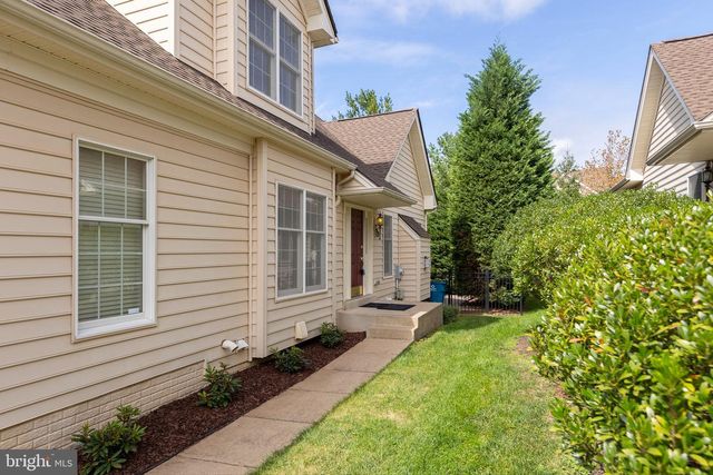 42956 CHANCERY TER, Ashburn, VA 20148