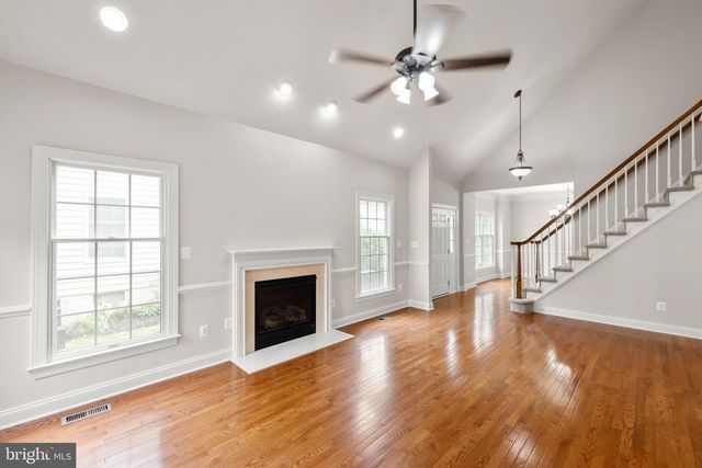 42956 CHANCERY TER, Ashburn, VA 20148