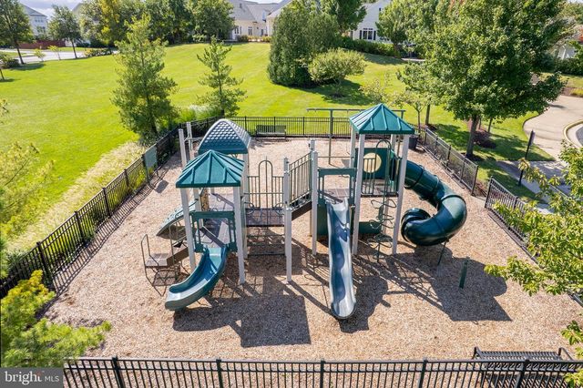 42956 CHANCERY TER, Ashburn, VA 20148
