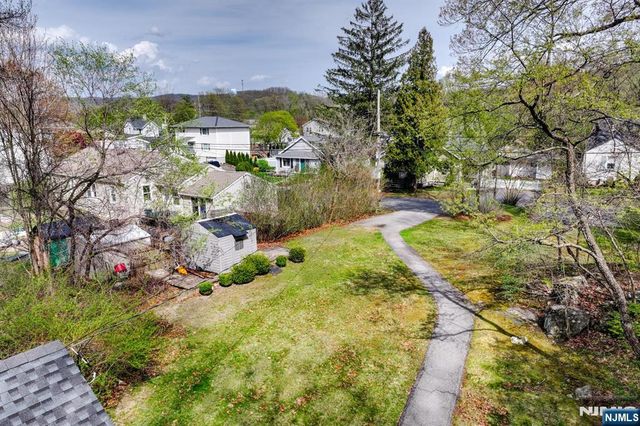 102 Greenwood Avenue, Wanaque, NJ 07420
