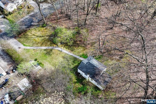 102 Greenwood Avenue, Wanaque, NJ 07420