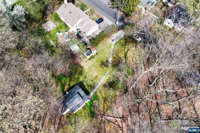 102 Greenwood Avenue, Wanaque, NJ 07420