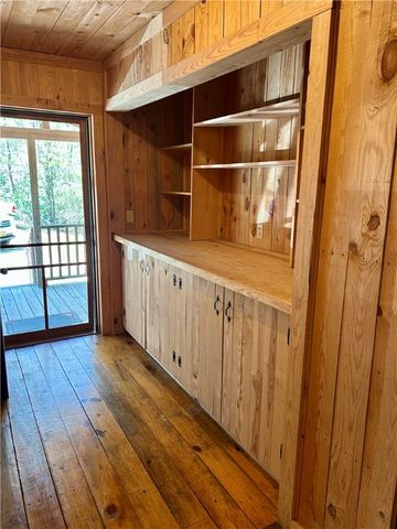 107 Brendart Hill Road, Sunset, SC 29685