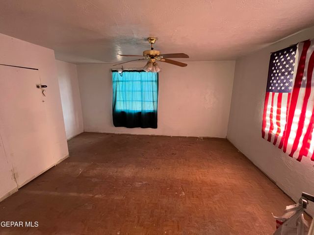 230 LOCUST Street, El Paso, TX 79905