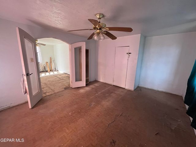 230 LOCUST Street, El Paso, TX 79905
