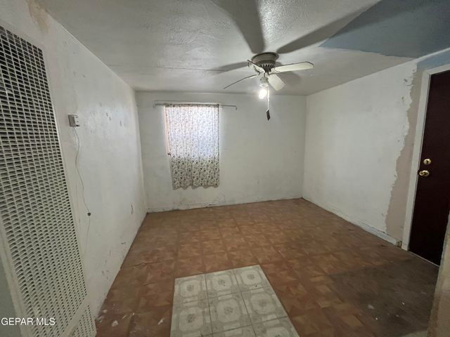 230 LOCUST Street, El Paso, TX 79905