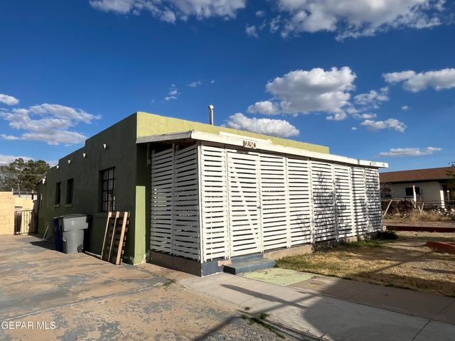 230 LOCUST Street, El Paso, TX 79905