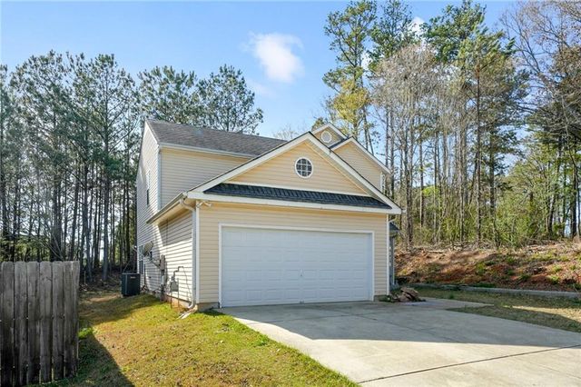 792 Russell Drive, Riverdale, GA 30296