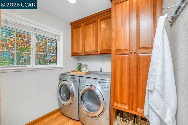 403 Midway Place, Martinez, CA 94553