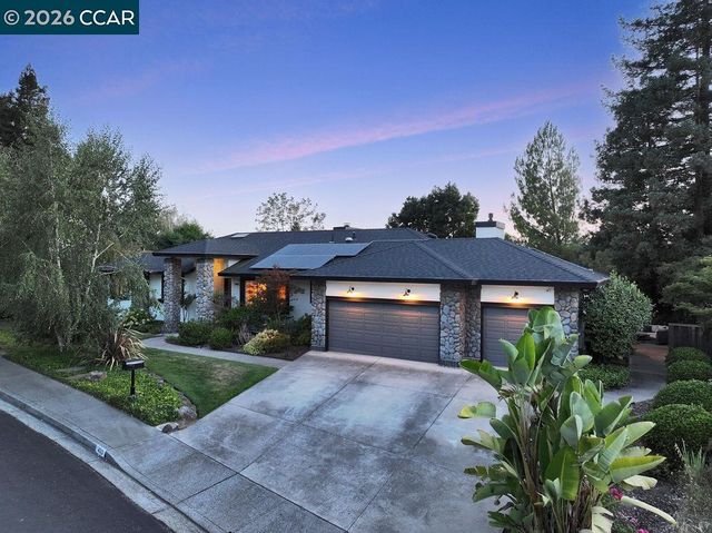 403 Midway Place, Martinez, CA 94553