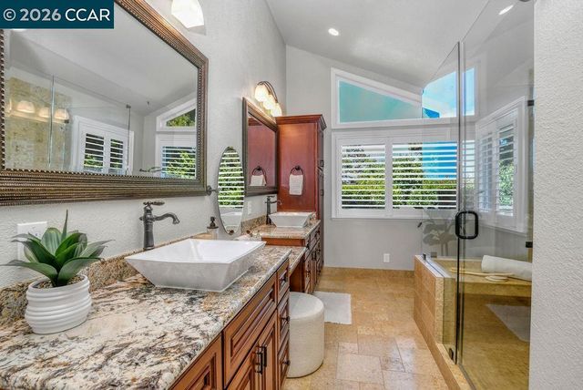 403 Midway Place, Martinez, CA 94553