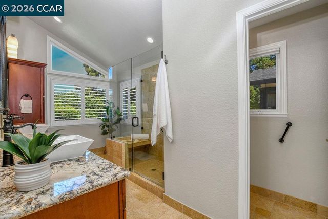 403 Midway Place, Martinez, CA 94553
