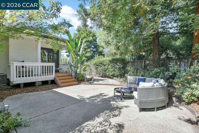 403 Midway Place, Martinez, CA 94553