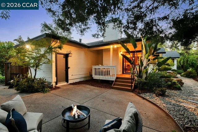 403 Midway Place, Martinez, CA 94553
