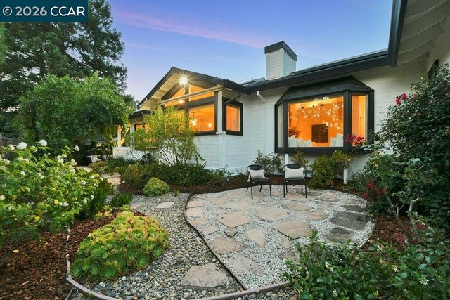 403 Midway Place, Martinez, CA 94553