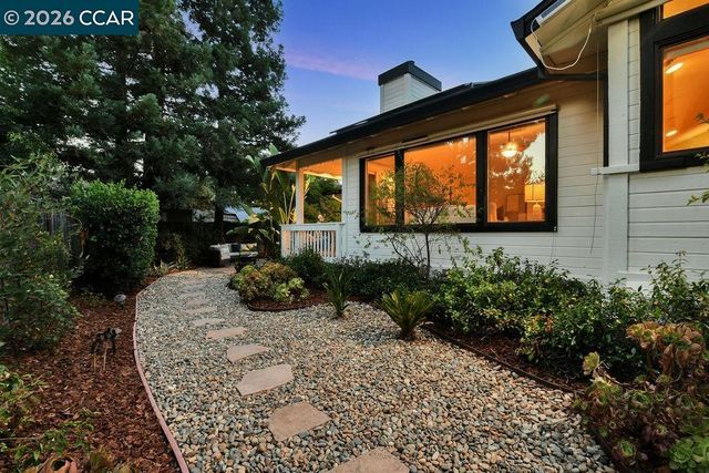 403 Midway Place, Martinez, CA 94553