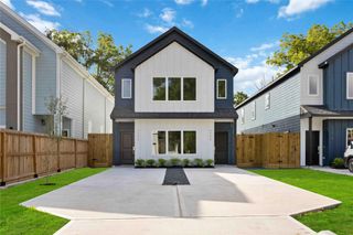 961 Ringold Street A/B, Houston, TX 77088