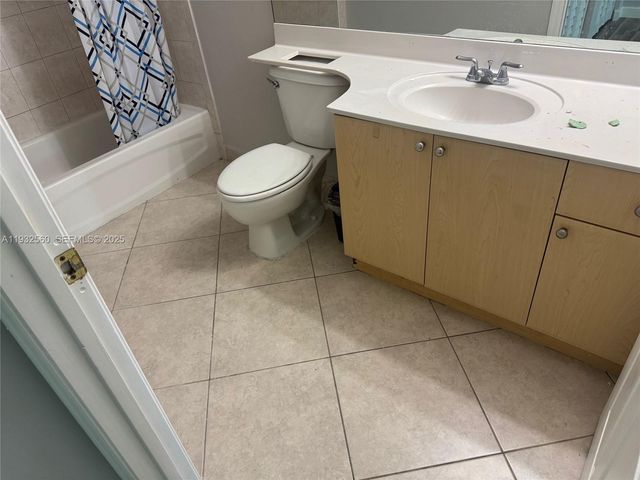 2280 SW 32nd Ave 216, Miami, FL 33145