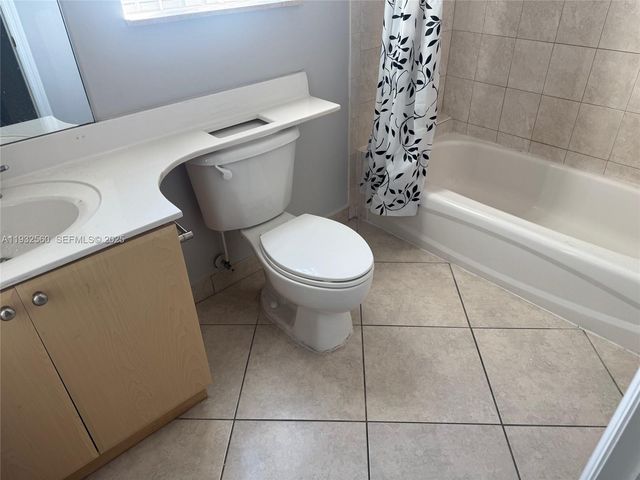 2280 SW 32nd Ave 216, Miami, FL 33145