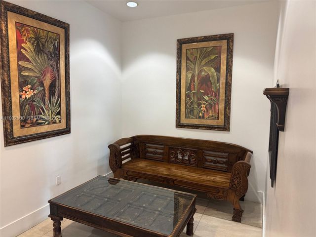 2280 SW 32nd Ave 216, Miami, FL 33145