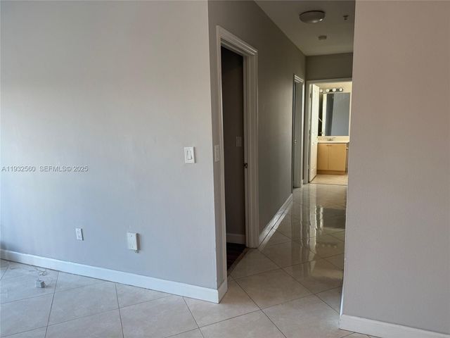 2280 SW 32nd Ave 216, Miami, FL 33145