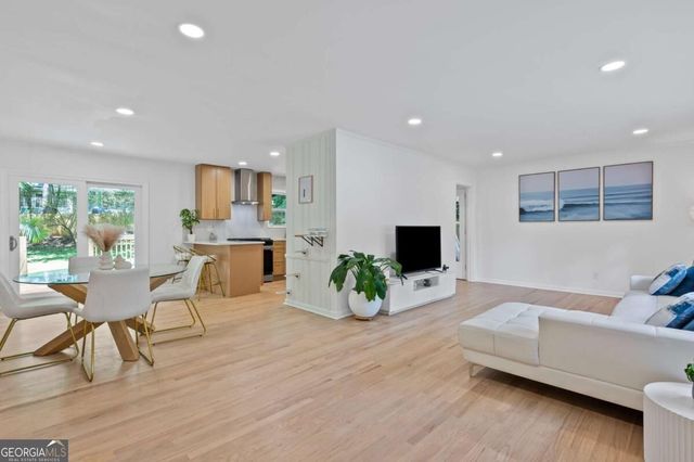 2238 Pinecliff Drive NE, Atlanta, GA 30345
