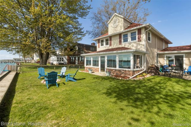 2230 Elm Street, Algonac, MI 48001