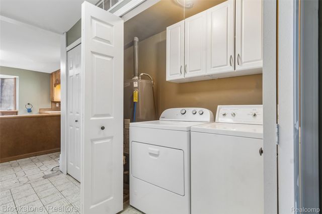 2230 Elm Street, Algonac, MI 48001