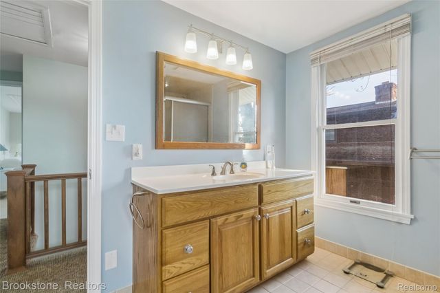 2230 Elm Street, Algonac, MI 48001