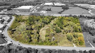 2401 Coronado Drive, Blue Springs, MO 64029