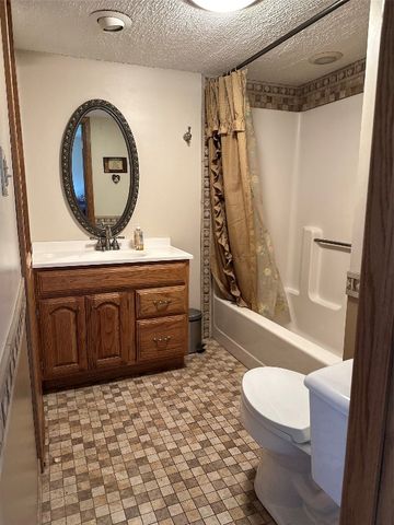 8060 OLD STATE Road, Edinboro, PA 16410