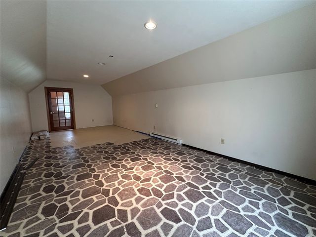 8060 OLD STATE Road, Edinboro, PA 16410