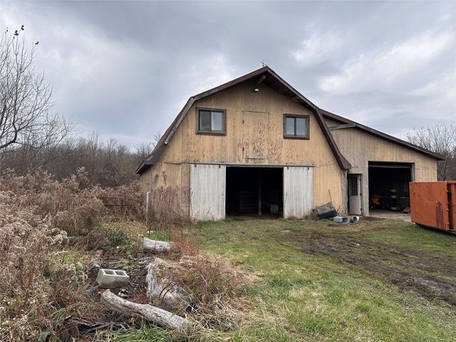 8060 OLD STATE Road, Edinboro, PA 16410