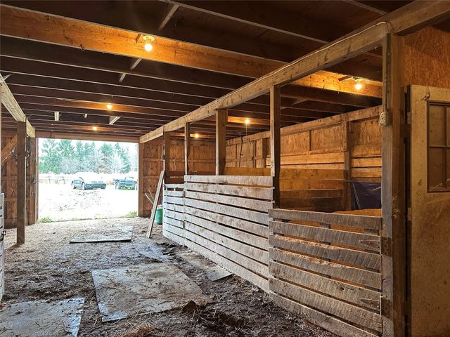 8060 OLD STATE Road, Edinboro, PA 16410