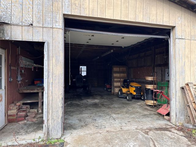 8060 OLD STATE Road, Edinboro, PA 16410